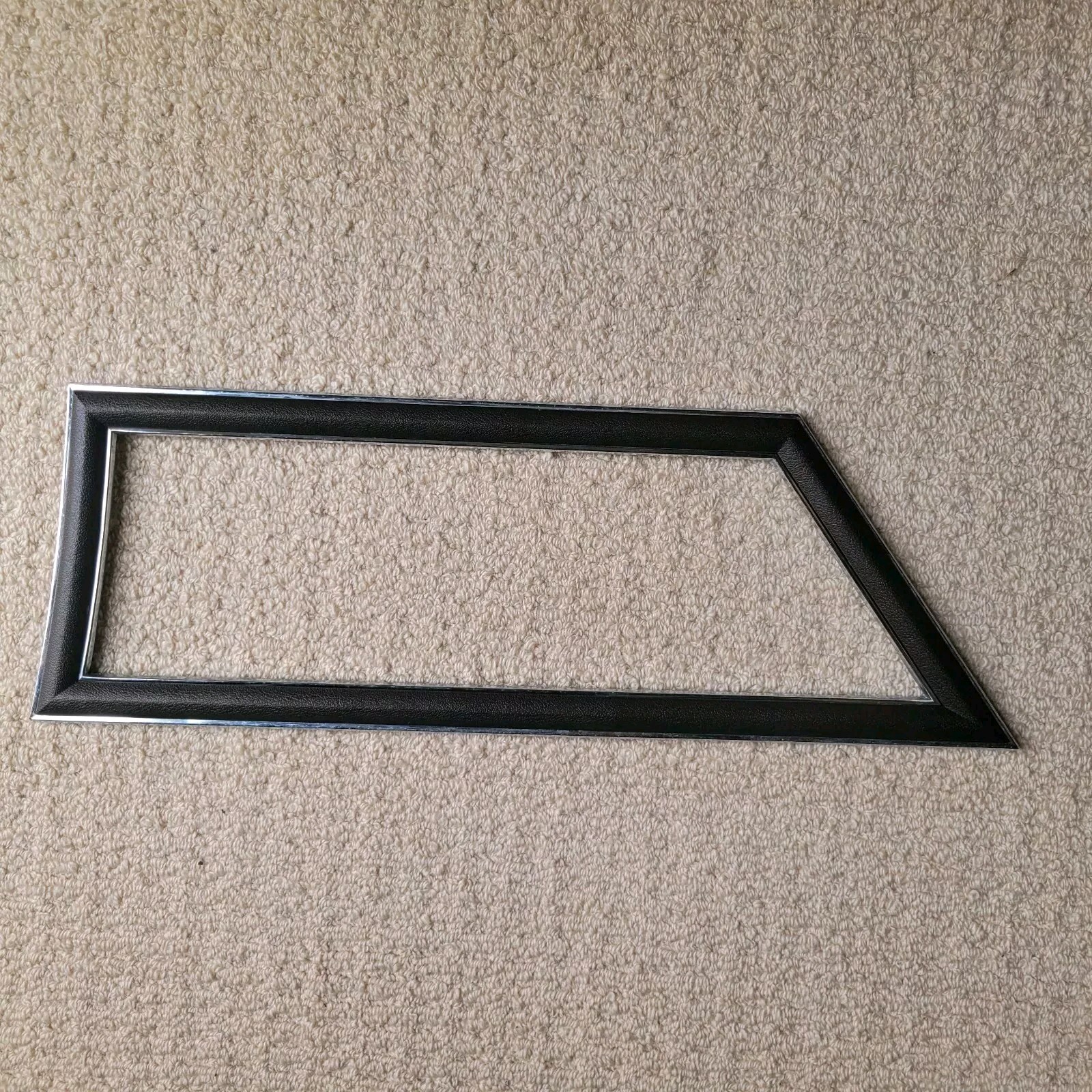 Picture 1 of 8