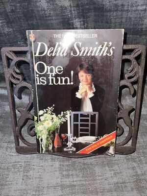 Delia Smith s One In Fun! Signiert von Delia Smith PB 1987 Hodder & Stoughton