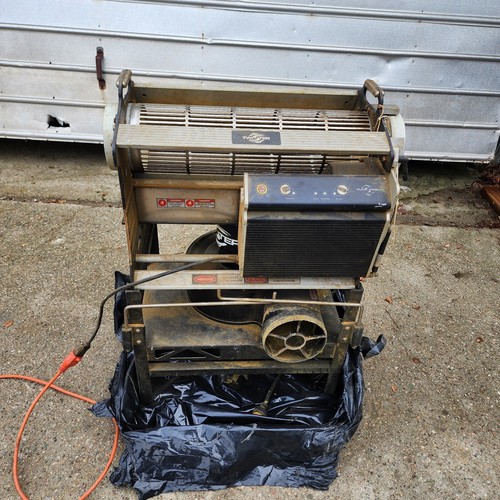 Twister T4 Trimmer (343 Hours)