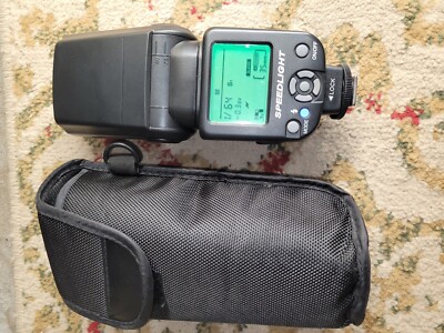 Neewer Speedlight NW562 Flash for Nikon D D800 D750 power on untested as is