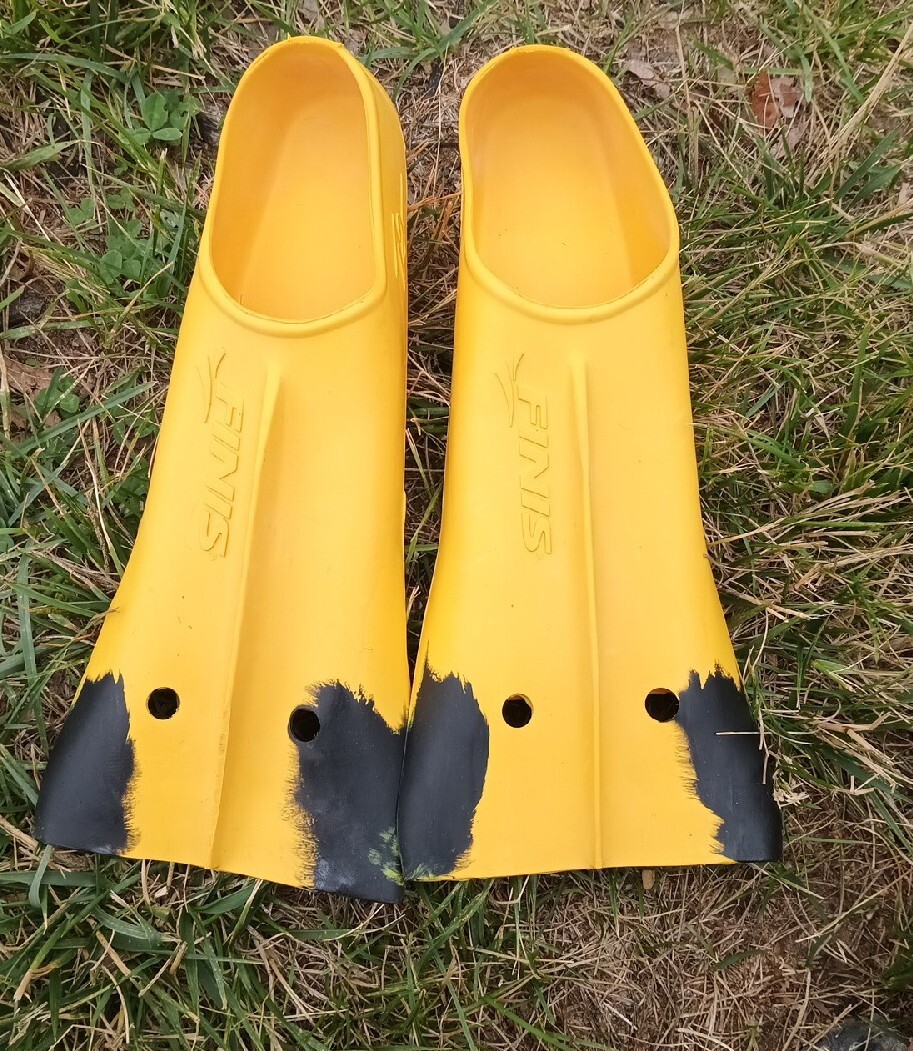 FINIS Z2 Gold Zoomers Swim Training Fins Size C Men 45½ Women 56½