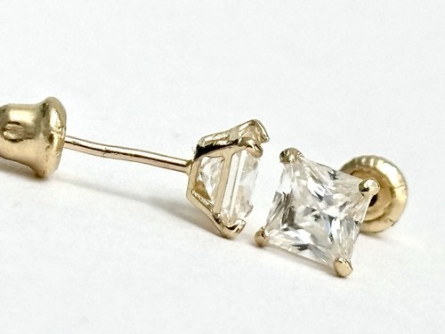 14K solid real gold Certified Moissanite VVS1 earrings, 4 mm , Screw Back - Picture 6 of 9