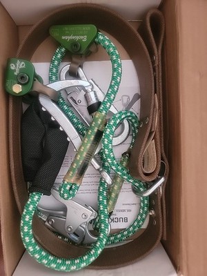 Buckingham Supersqueeze 488R LINEMAN Climbing harness