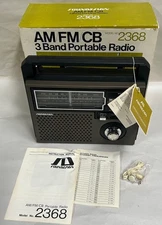 Vintage Soundesign No. 2368 AM/FM/CB Band Portable Radio W/Box (A11)