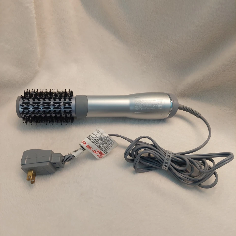 Cepillo de aire caliente iónico John Frieda Frizz Ease forma salón 1,5" JFHA5 Foto 2 de 4