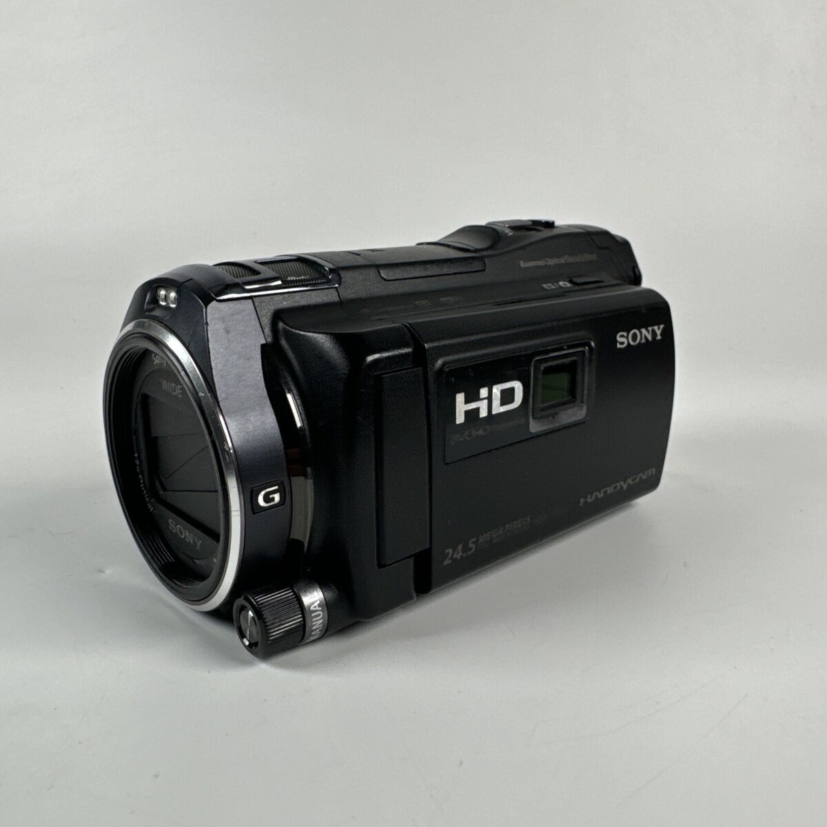 Sony HDR-PJ810 Camcorder with projector - 24.5 MP - Handycam Sony HDR-PJ810 Camcorder with projector - 24.5 MP - Handycam