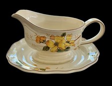 Vintage Mikasa Heritage Goldwood F2001 Floral Gravy Boat w/Underplate Excellent