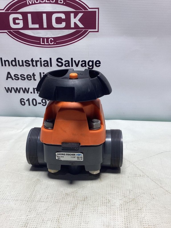 Georg Fischer Typ 314 PVC 1 1/2" Ball Valve