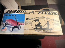 RADIO FLYER WAGON MODEL 9 VINTAGE BRAND NEW IN BOX 1980S OR 1990S BOX WEAR
