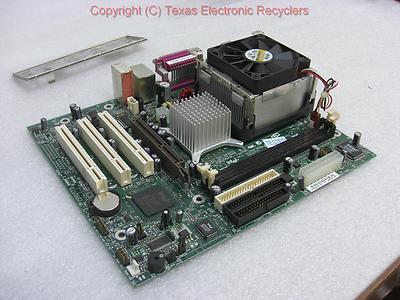 Intel d845ept2 a83390-307 Motherboard w/ Intel sl5tk 1.7GHz CPU & heatsink