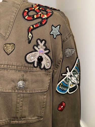 Nueva Chaqueta Cinq A Sept Para Mujer Embellecida Bordada Estrás Verde Grande - Imagen 3 de 9