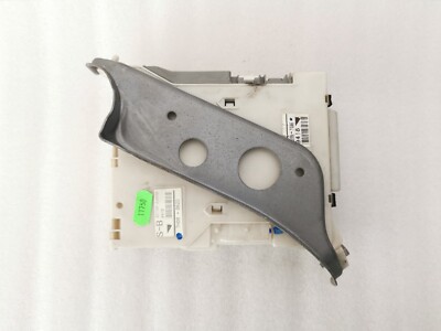 Lexus IS 2 II Sicherungskasten Steuergerät Modul module 82730-53050