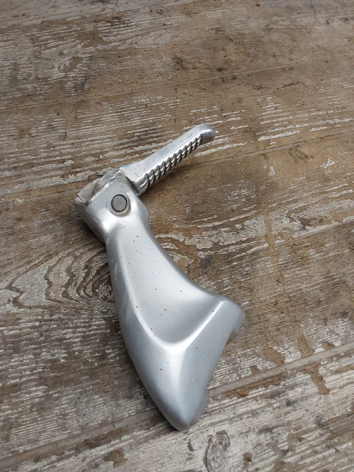 2001 01 98-03 Suzuki TL1000R TL 1000 R trasero derecho pasajero reposapiés reposapiés Foto 4 de 4