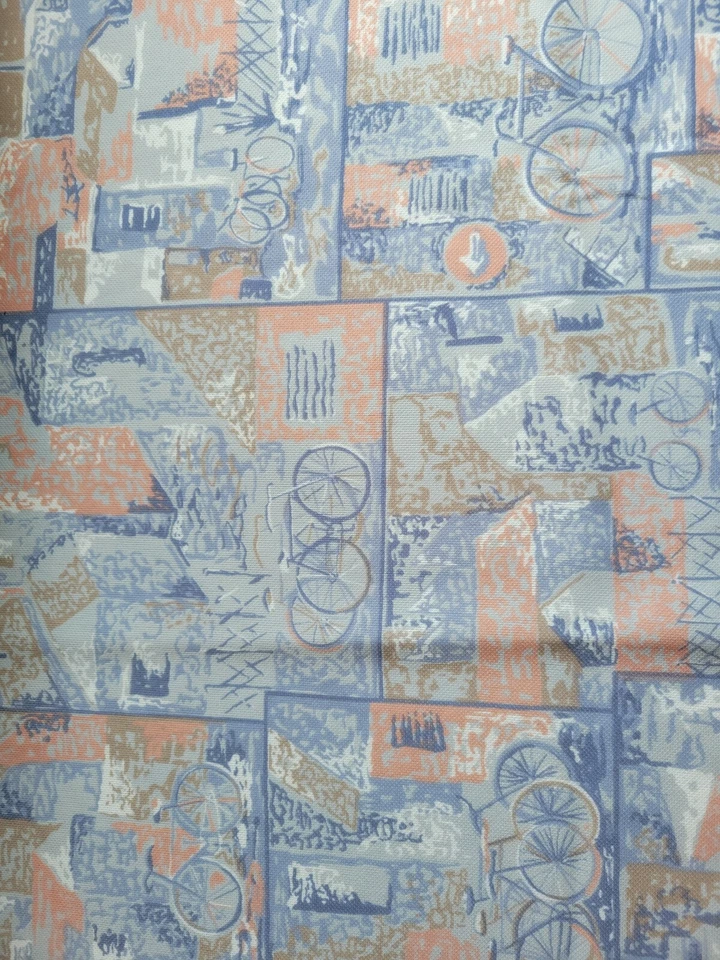 Jersey elástico de 1 vía de colección tejido tejido bicicleta tema remanente 62" X 1/2 yarda Foto 4 de 4