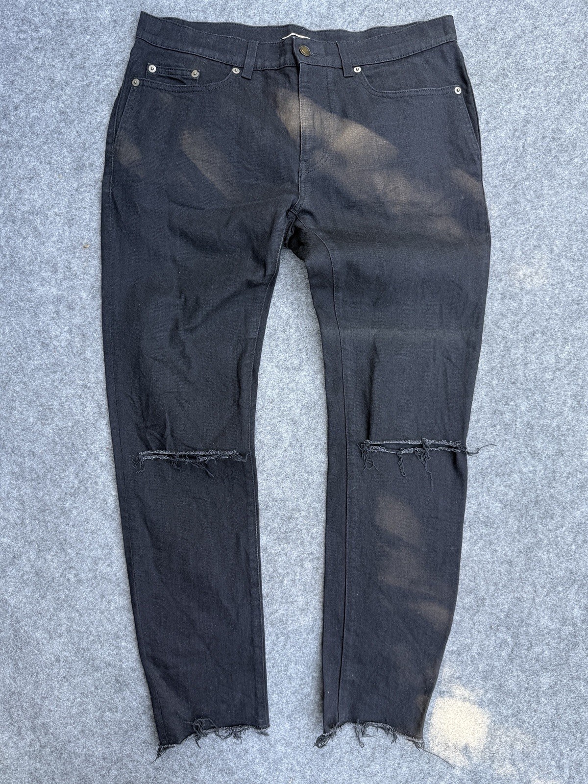 Jeans Saint Laurent D02 Hedi Slimane strappati distrutti bordo grezzo taglia 32