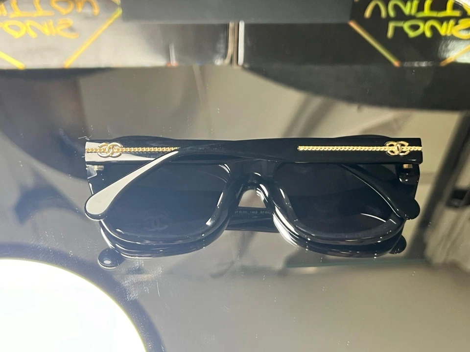 香奈儿 CH5510 C622T8 55-18 蝴蝶太阳镜 — 第 2/4 张图片