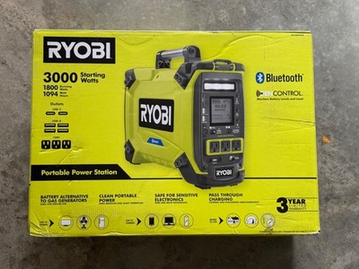Ryobi 1800W/3000W Battery Inverter generator with solar panel