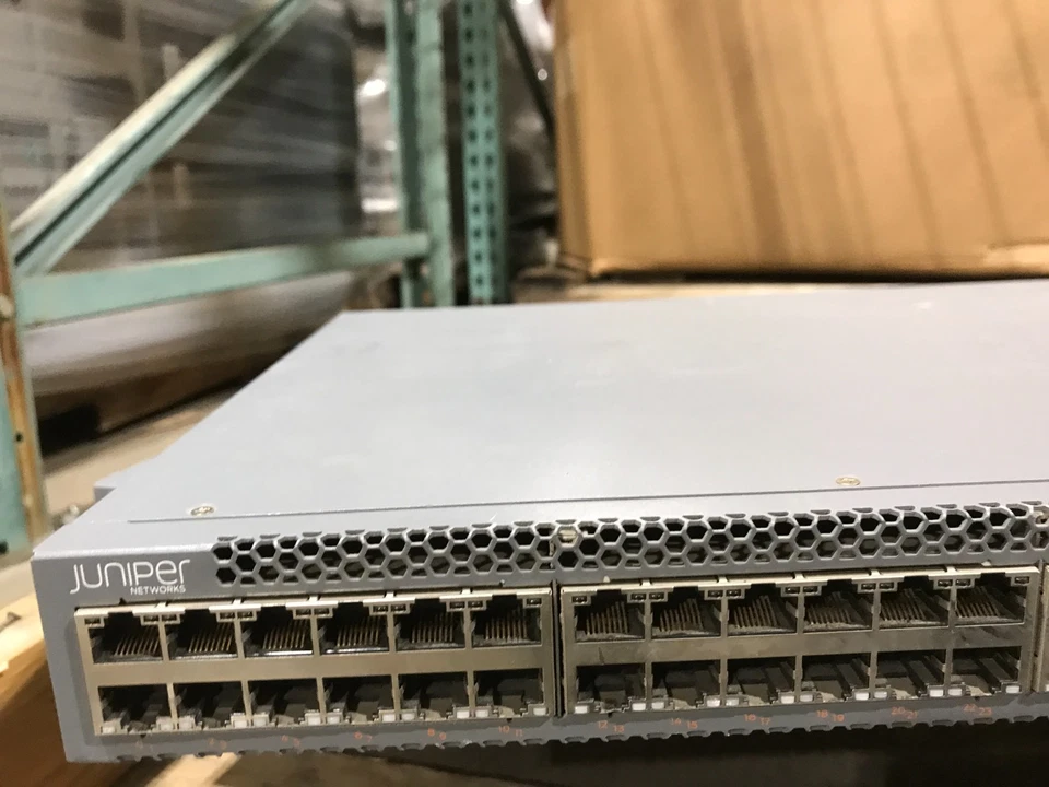 Juniper Networks EX3300-48P 48-Port PoE+ 4x SFP+ Network Switch No Rack Ears - Image 2 of 4
