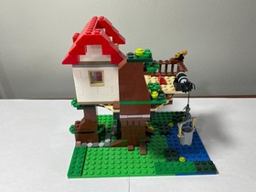 2013 LEGO Creator 3 In 1 Treehouse 31010 INCOMPLETE w/ Extra Pieces Minifigs