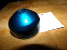 ZEBCO 33 BLUE FISHING REEL CAP IN GOOD SHAPE