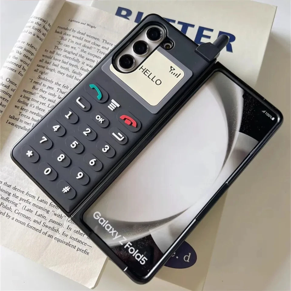 3D Antenna Game Boy Gamepad Retro Phone Samsung Galaxy Z Fold 6 5 Silicone Case - Image 4 of 4