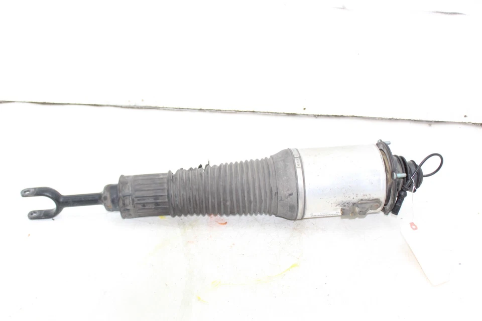 04-09 AUDI A8 Front Right Passenger Side Shock Absorber F2417 - Image 2 of 4