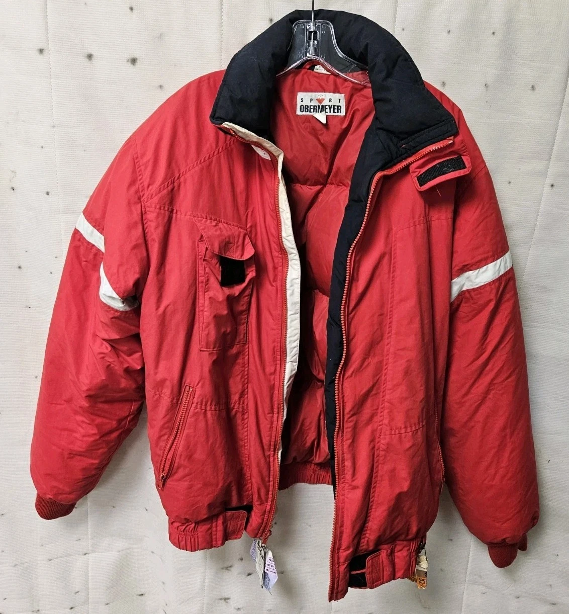 VTG Obermeyer Sport Puffer Jacket Mens M. Red White Black Snowboard Ski Y2K.