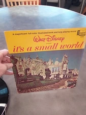 WALT DISNEY IT'S A SMALL WORLD 3925 LP VINYL RECORD+ Book  VG+ 12"