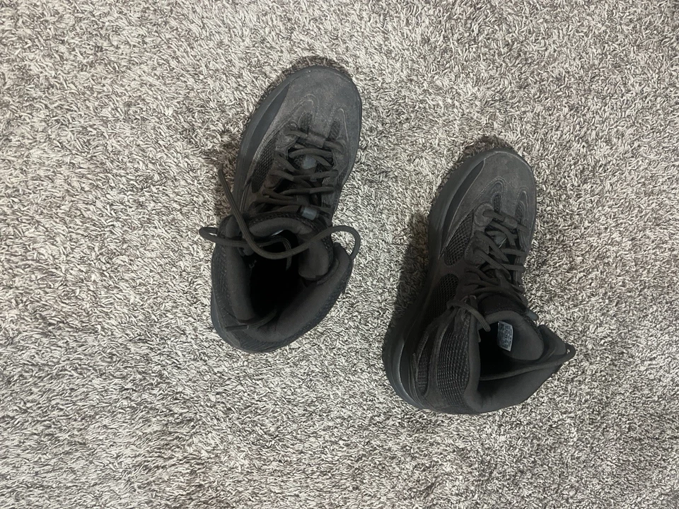 Bota YEEZY Temporada 7 Desert Gamuza Marrón Aceite Talla US 10 Foto 4 de 4