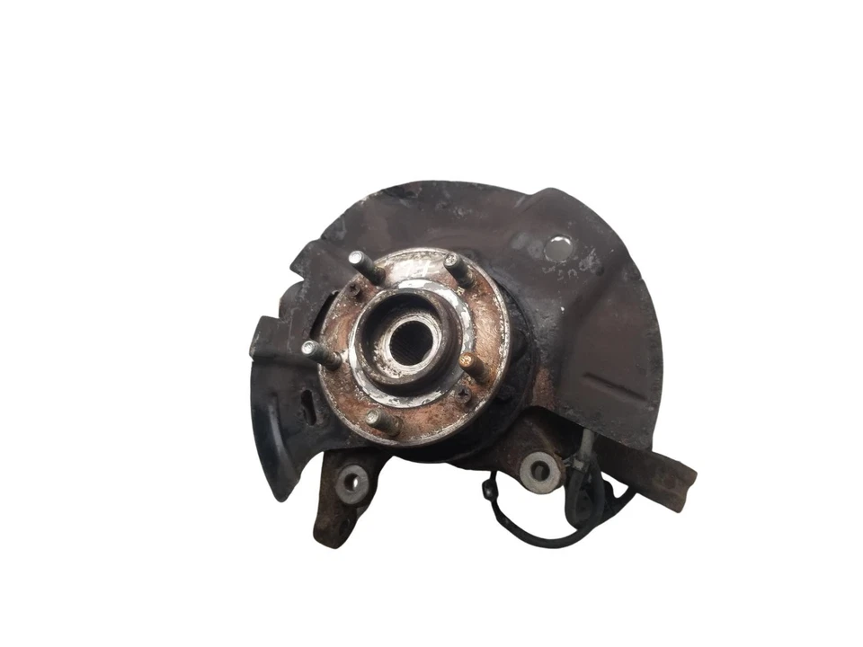 Hyundai Santa Fe Hub Stub Axle Left Near Side Front 2.2 Diesel 2014 — 第 3/4 张图片