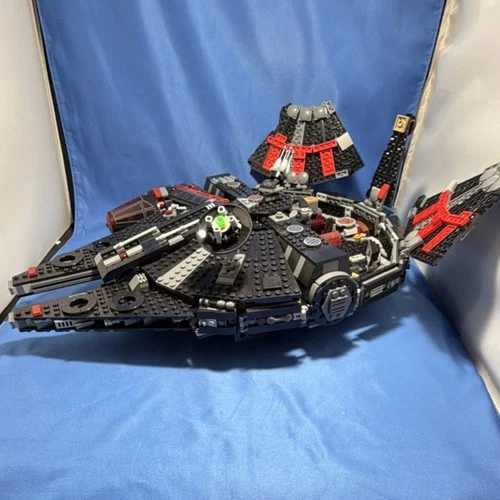 LEGO Star Wars The Dark Falcon in box. Pieces only NO MINIFIGURES INCLUDED