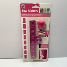 We R Memory Keepers 71211-4 Sew Ribbon Weave Tool Paper Crafting Piercer Pink