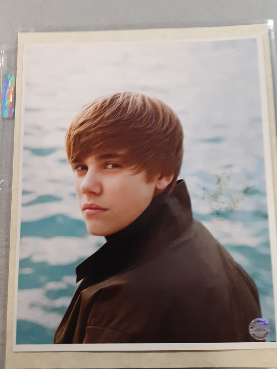 RARE YOUNG JUSTIN BIEBER SIGNED PHOTOGRAPH W/COA HTF | eBay