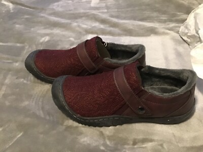 jbu women's Blakely jb17blk05 shoes wine new in box 8.5 US size