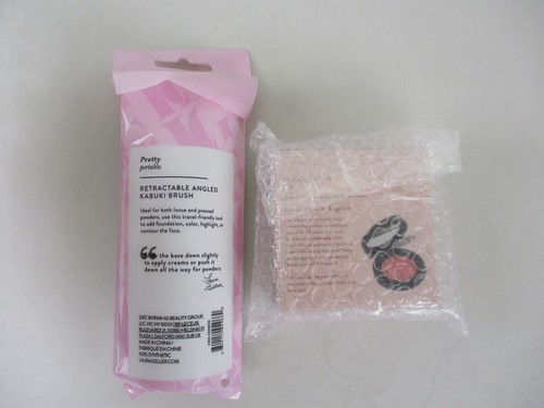 Laura Geller Blush al Forno-n-Brighten Tropic Hues Blush + Pennello Kabuki 2 pz. Lotto - Foto 2 di 9