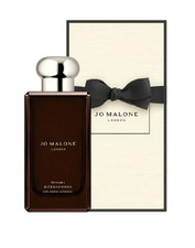 Hinoki & Cedarwood Jo Malone London 香水- 一款2024年新的中性香水
