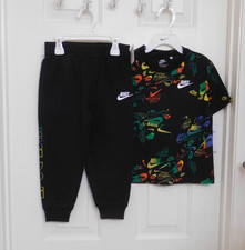 NWT 2pc Nike Black Colorful Logo Shirt Logo Joggers Set sz 3t or 4t