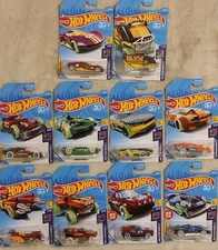 2018 Hot Wheels HW Glow Wheels Series Complete Set Of 10 Diecast Vehicles 1:64
