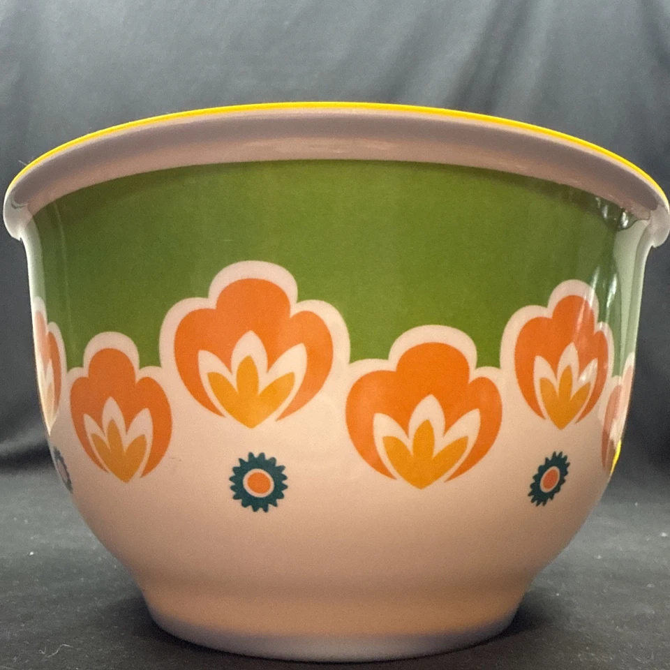 Cuenco para servir melamina MCM The Pioneer Woman 8,25 pulgadas de colección Foto 3 de 4