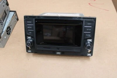 VW Golf Sportsvan Composition Color Radio SD MIB2 Bluetooth DAB  510035869 C - Bild 1 von 4