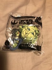 2019 McDonalds Happy Meal STAR WARS RISE OF SKYWALKER KEYCHAIN TOY 16 YODA