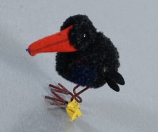 original STEIFF Raven Hucky 1508.46 with moving metal feet vintage 1950s.