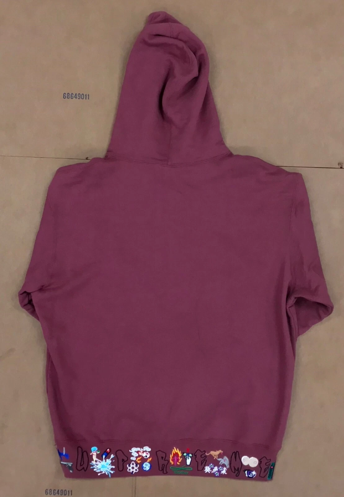 FW21 SUPREME AOI ICONS FELPA CON CAPPUCCIO VIOLA PRUGNA TAGLIA XL