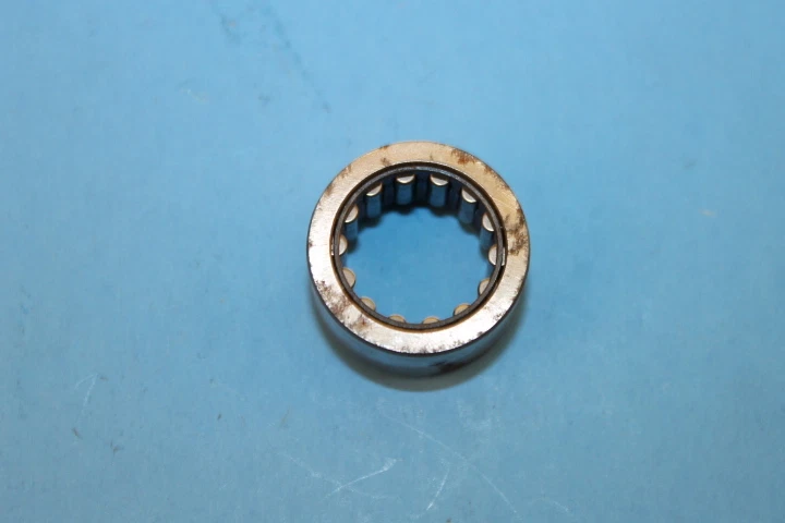 NOS YAMAHA AT1E AT1M ATM1B CT3 AT3 TRANS CYL #11 PIEZA DE RODAMIENTO # 93311-31507 Foto 2 de 4