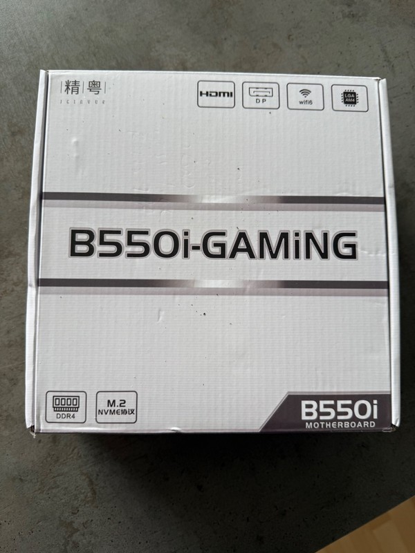 This is a JGINYUE B550I Gaming AM4 mini-ITX motherboard.It features HDMI and Dis