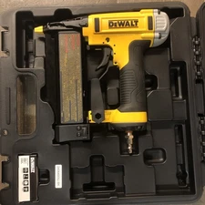 Dewalt DWFP2350K 23 Gauge Pneumatic Pin Nailer Kit
