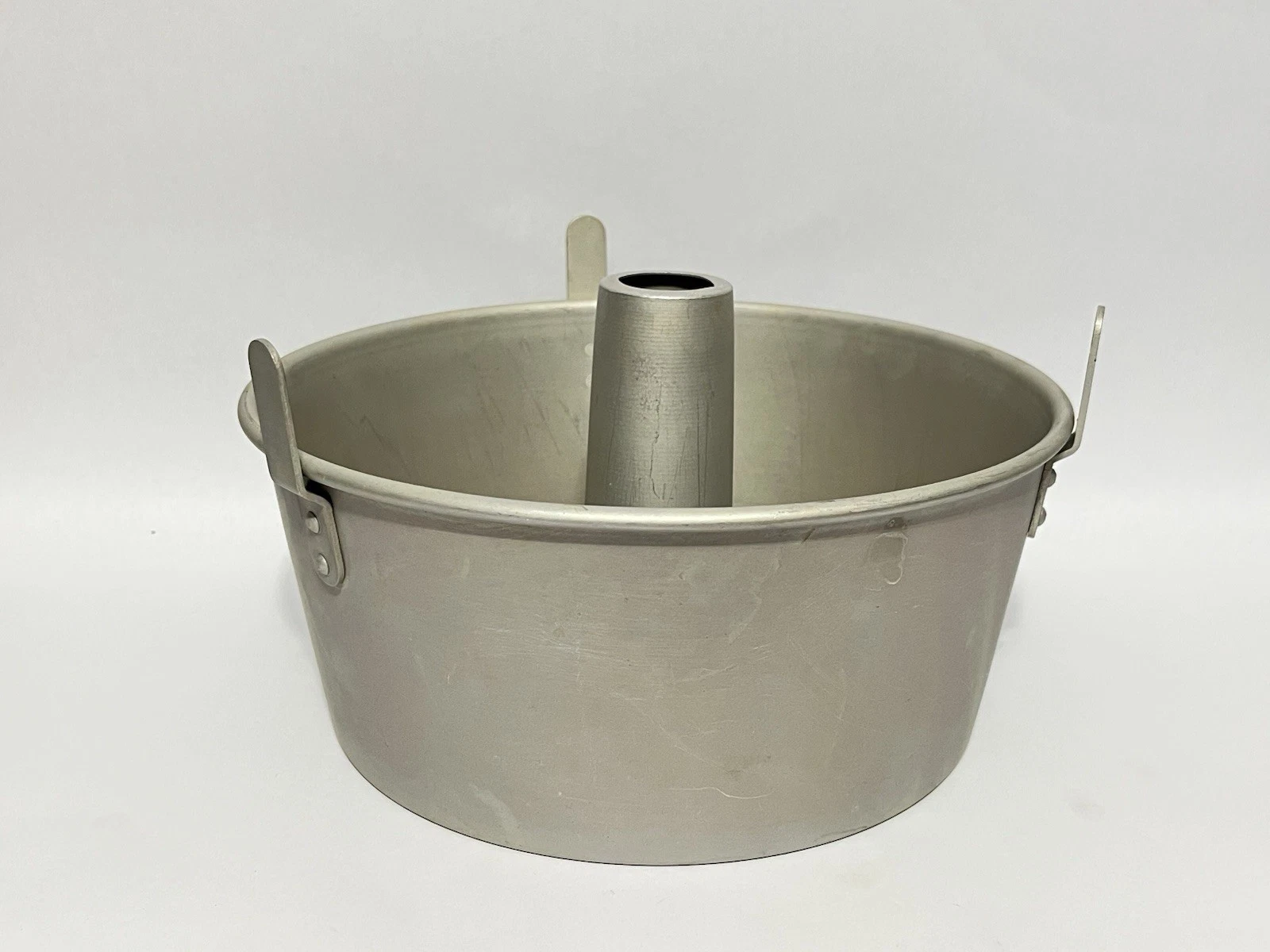 Vintage 2 Piece Angelfood Pan with Removable Cone, by Happy Home