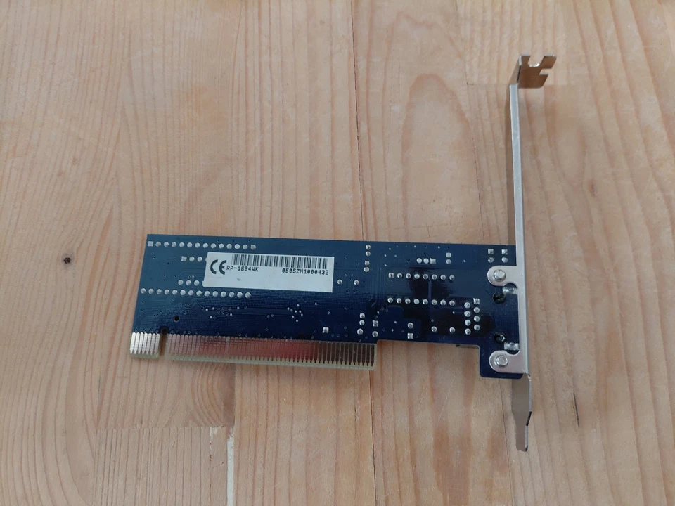 Scheda di rete LAN Ethernet PCI Realtek RTL8139D per PC - Immagine 3 di 3