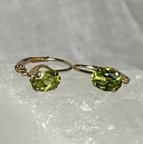 10K Yellow Gold Hoop Earrings 1.17g Fine Jewelry Peridot Color Stone - Picture 1 of 21