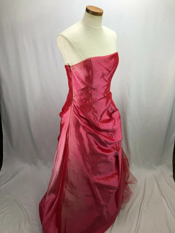 Vestido de formatura Jessica McClintock princesa Bela Adormecida tamanho 12 - Imagem 2 de 4